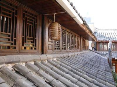 麗江聆雨軒清真客棧 聆聽(tīng)雨聲的寧?kù)o之所